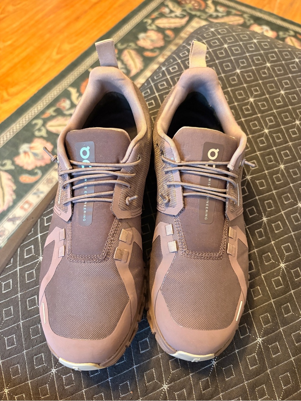 On Running Women’s Cloud 6 Waterproof in Gobi